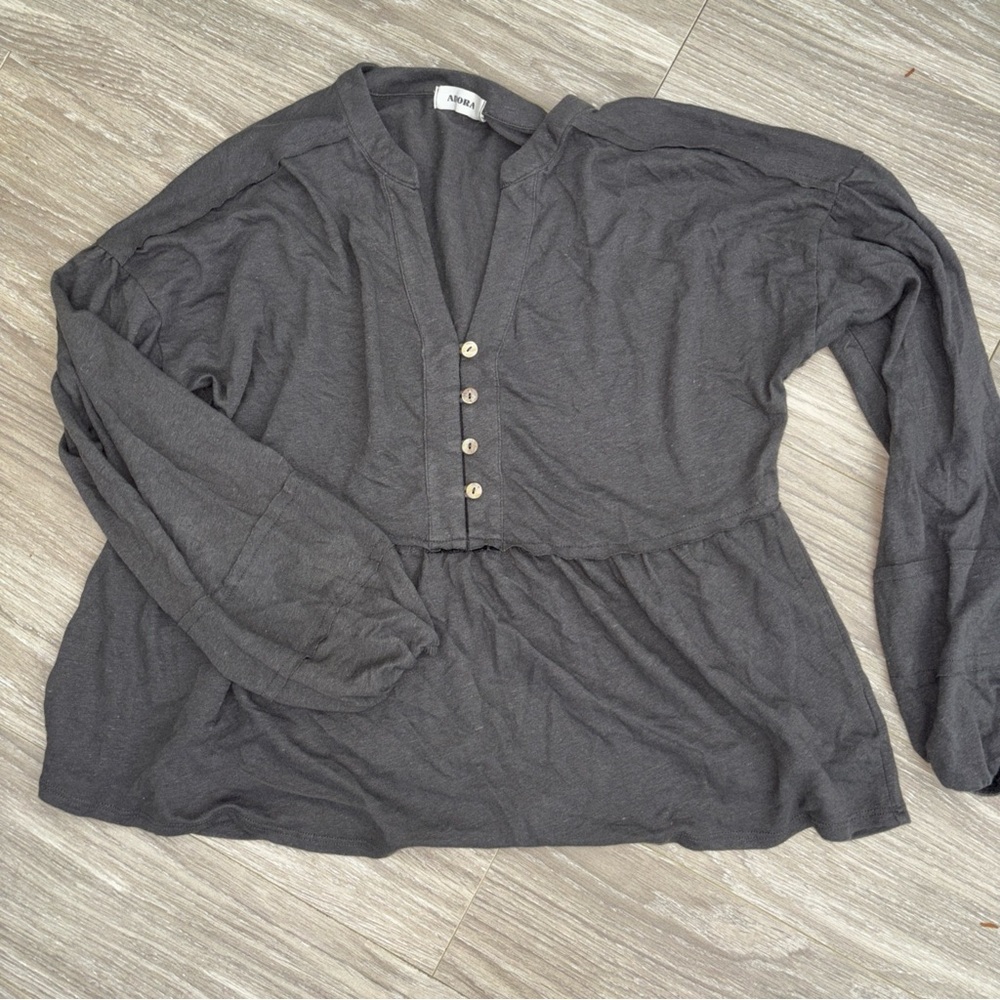 Adora Linen Blend Gray Snap Front Henley Blouse Peplum Small Ruffle Y2k Button